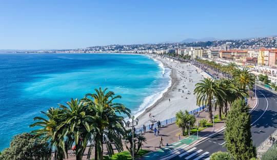 DrSmile x Impress à Nice : Adresse, Tarifs 2025 et Avis